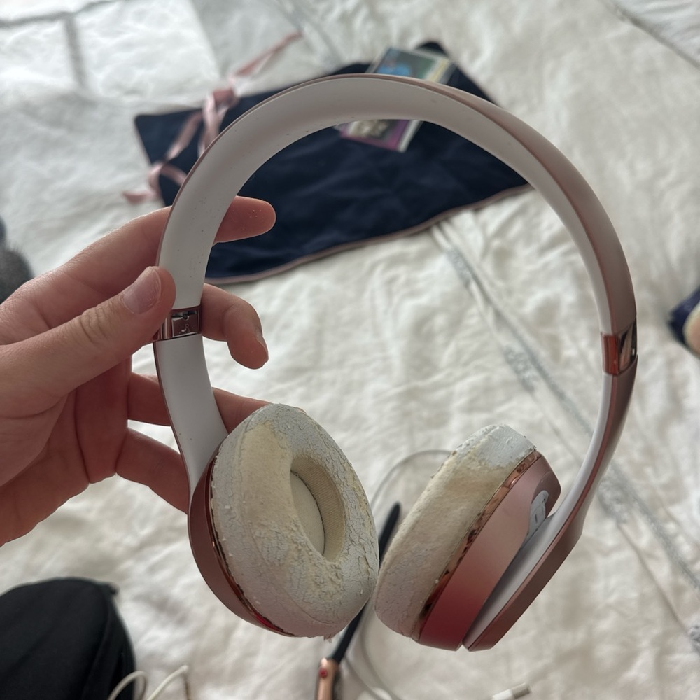 Beats Solo